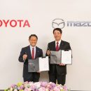Mazda и Toyota создали СП по разработке электромобилей