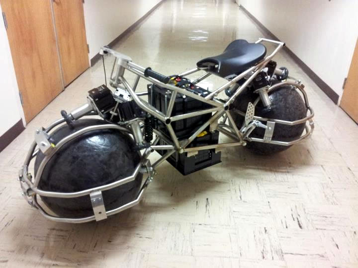 Инновационный мотоцикл Spherical Drive System