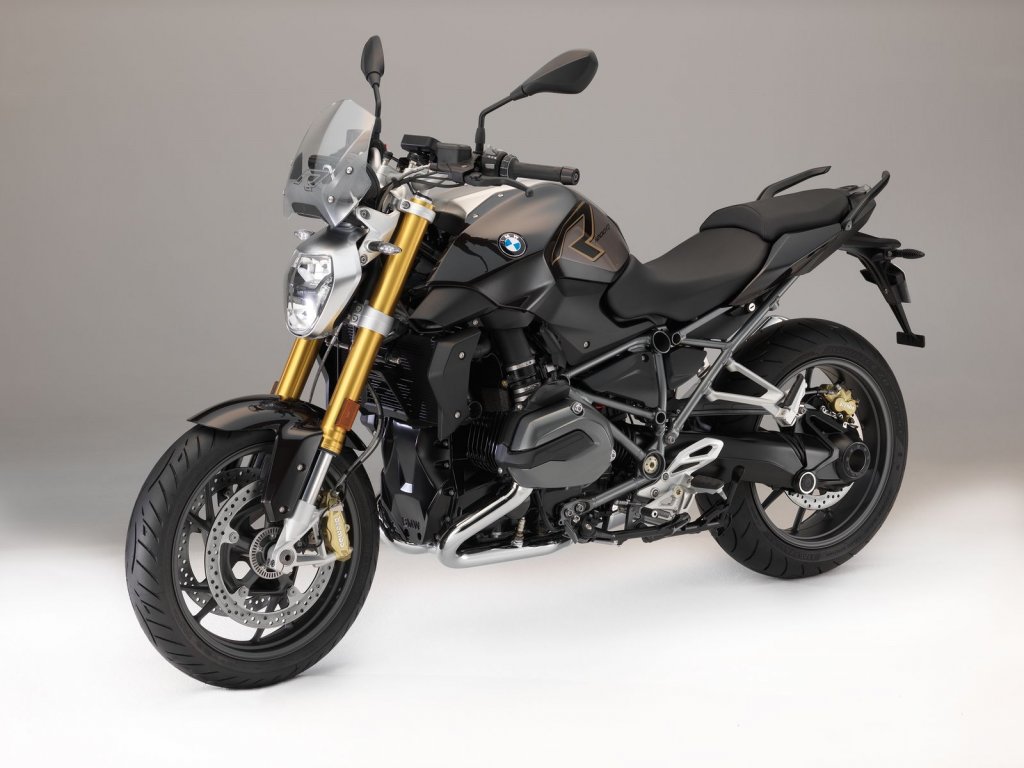 BMW R 1200 RT, R 1200 RS и S 1000 RR