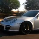 Видео: Простая русская «Четверка» оказалась не по зубам Porsche 911