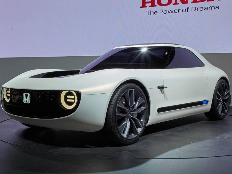 Honda показала идеологического преемника S2000 Honda показала идеологического преемника S2000