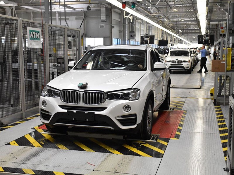BMW может построить завод в России BMW может построить завод в России
