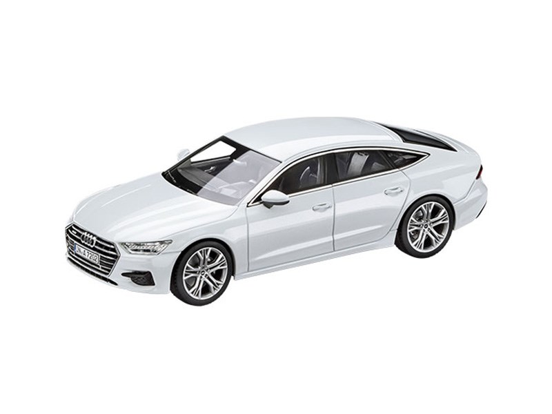 Audi показала новую А7 Sportback в масштабе Audi показала новую А7 Sportback в масштабе