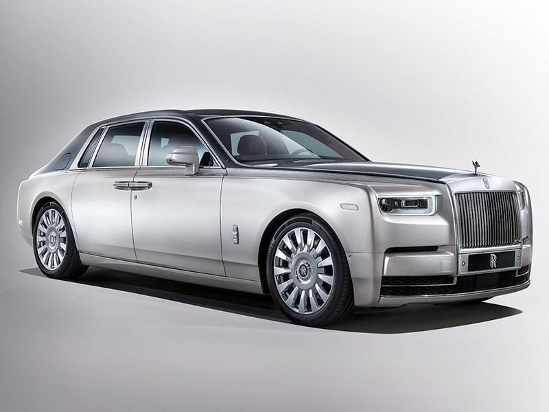 Rolls-Royce привез в Россию новый Phantom Rolls-Royce привез в Россию новый Phantom