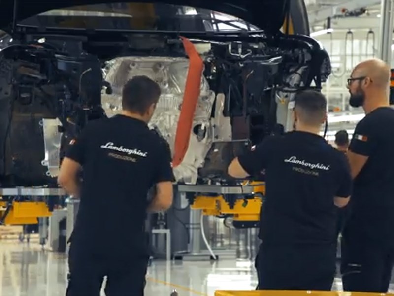 Lamborghini начала сборку кроссоверов Urus Lamborghini начала сборку кроссоверов Urus