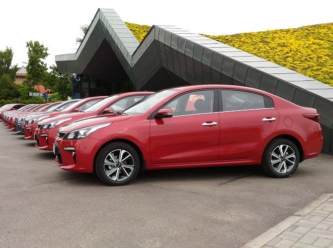 KIA Rio подорожал на 10 тысяч KIA Rio подорожал на 10 тысяч