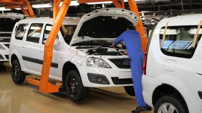 АВТОВАЗ может наладить внешнюю сборку LADA на заводах Renault-Nissan АВТОВАЗ может наладить внешнюю сборку LADA на заводах Renault-Nissan