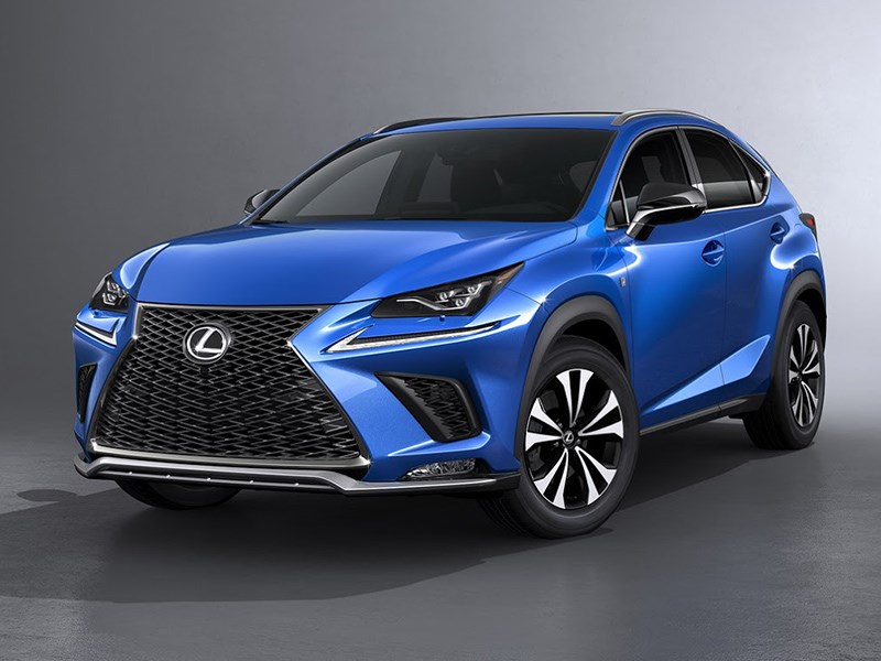 Lexus привез в Россию обновленный NX Lexus привез в Россию обновленный NX