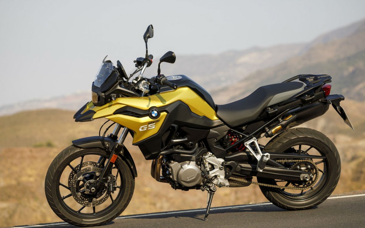 Новые байки от BMW Motorrad представили на мотосалоне EICMA-2017