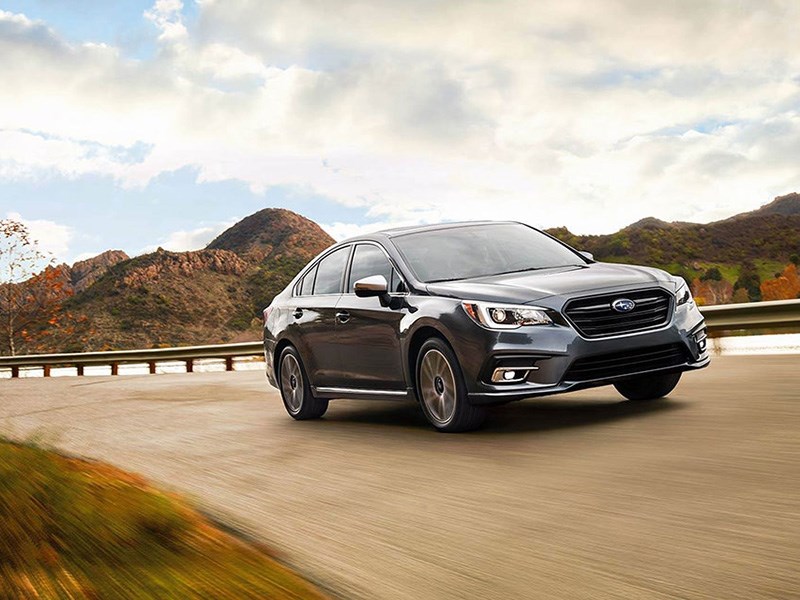 Subaru возвращает в Россию большой седан Subaru возвращает в Россию большой седан