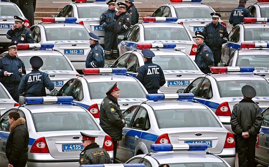 Вот те на: ГИБДД прекратило прием на работу новых сотрудников Вот те на: ГИБДД прекратило прием на работу новых сотрудников