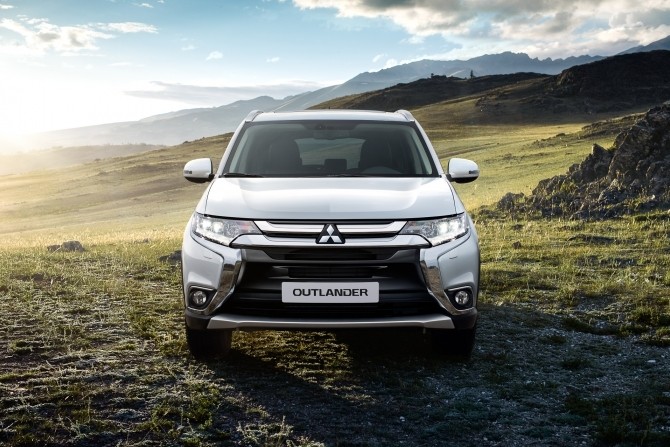 Mitsubishi Outlander получил доступную комплектацию Mitsubishi Outlander получил доступную комплектацию