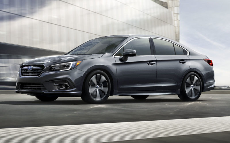 Subaru намерена вернуть в Россию седан Legacy