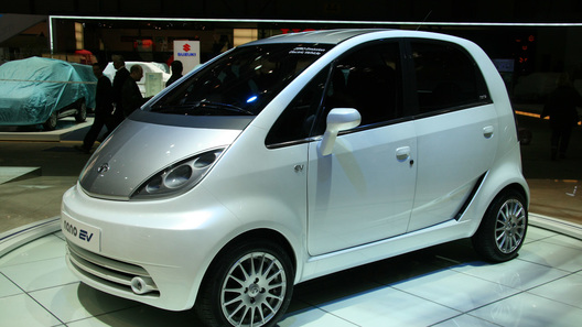 Новая попытка Tata: самый дешевый электромобиль в мире Новая попытка Tata: самый дешевый электромобиль в мире