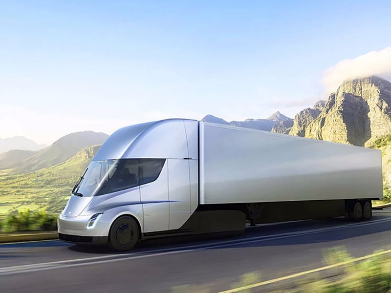 Tesla получила два крупных заказа на свой грузовик Tesla получила два крупных заказа на свой грузовик