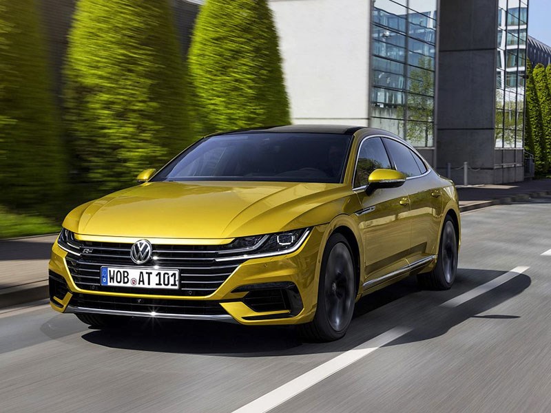 Volkswagen решил превратить Arteon в конкурента Porsche Panamera Volkswagen решил превратить Arteon в конкурента Porsche Panamera