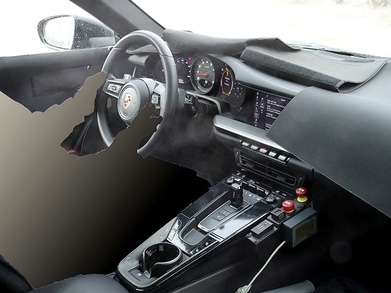 В салоне Porsche 911 появится подстаканник