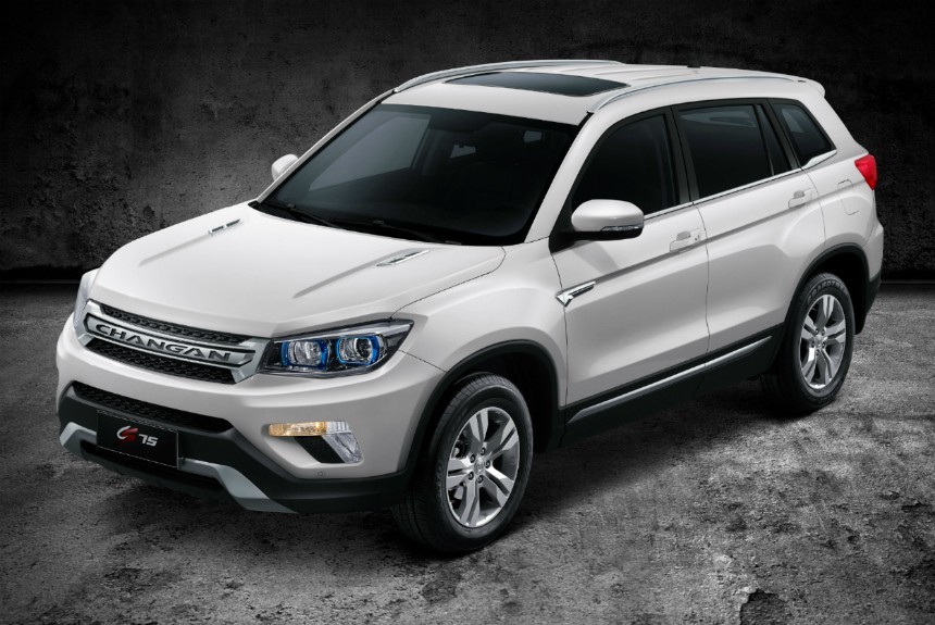 Кроссовер Changan CS75 наконец поступил в продажу