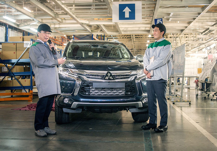 Mitsubishi Pajero Sport снова на конвейере Mitsubishi Pajero Sport снова на конвейере