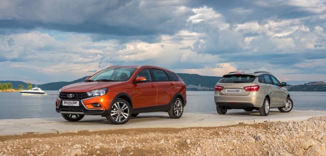 Первый месяц на авторынке: за ноябрь продано около 2 тысяч LADA Vesta SW!