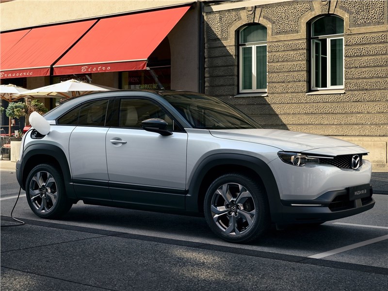 В Россию привезли электрокар Mazda MX-30 В Россию привезли электрокар Mazda MX-30
