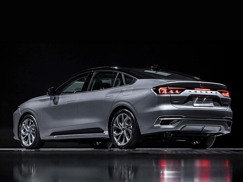 Представлен новый Ford Mondeo Представлен новый Ford Mondeo