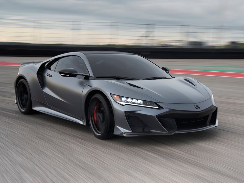 Финальная серия суперкара Honda NSX выйдет ограниченным тиражом Финальная серия суперкара Honda NSX выйдет ограниченным тиражом
