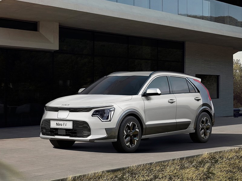 Раскрыты подробности о новом экологичном кроссовере Kia Раскрыты подробности о новом экологичном кроссовере Kia
